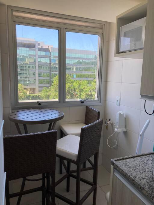 De Luxo Recreio Rj Ate 4p Apartahotel *